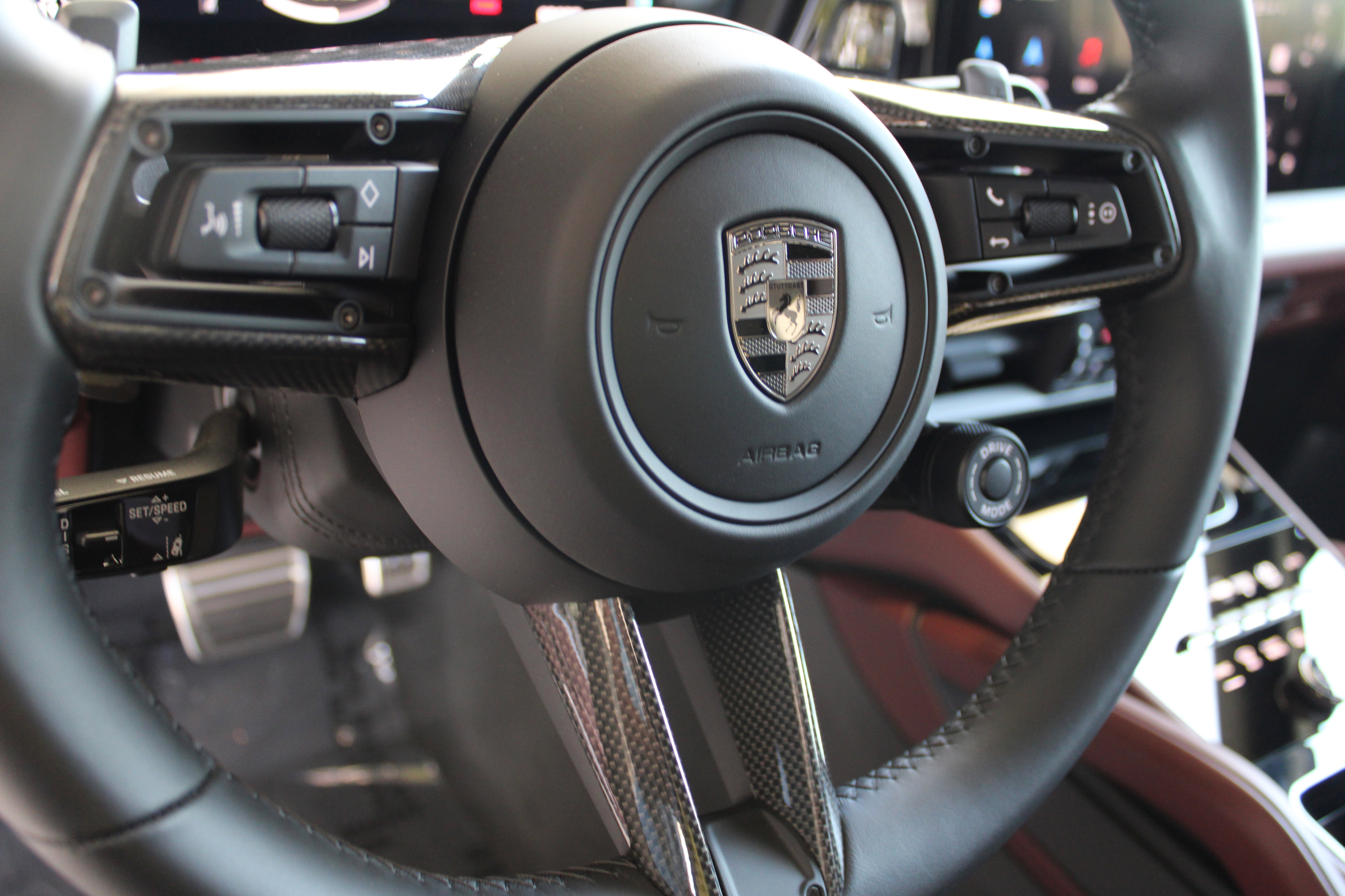 New 2025 Porsche Cayenne Turbo image 23