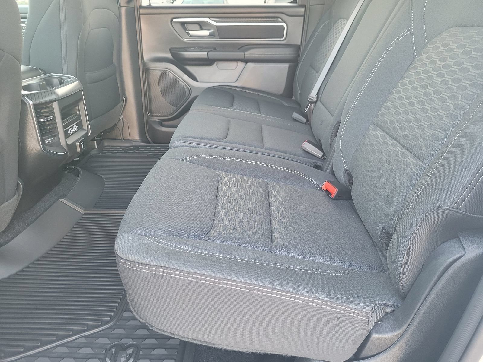 New 2026 RAM 1500 Big Horn AWD/4WD image 9