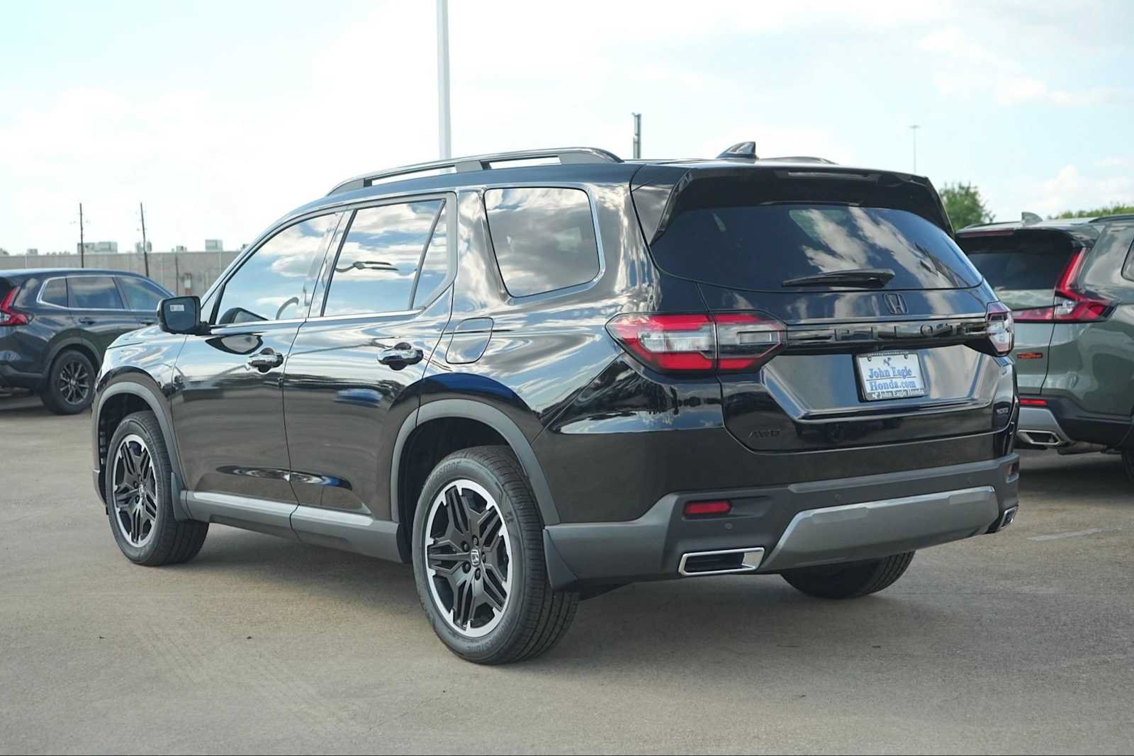 New 2026 Honda Pilot image 4