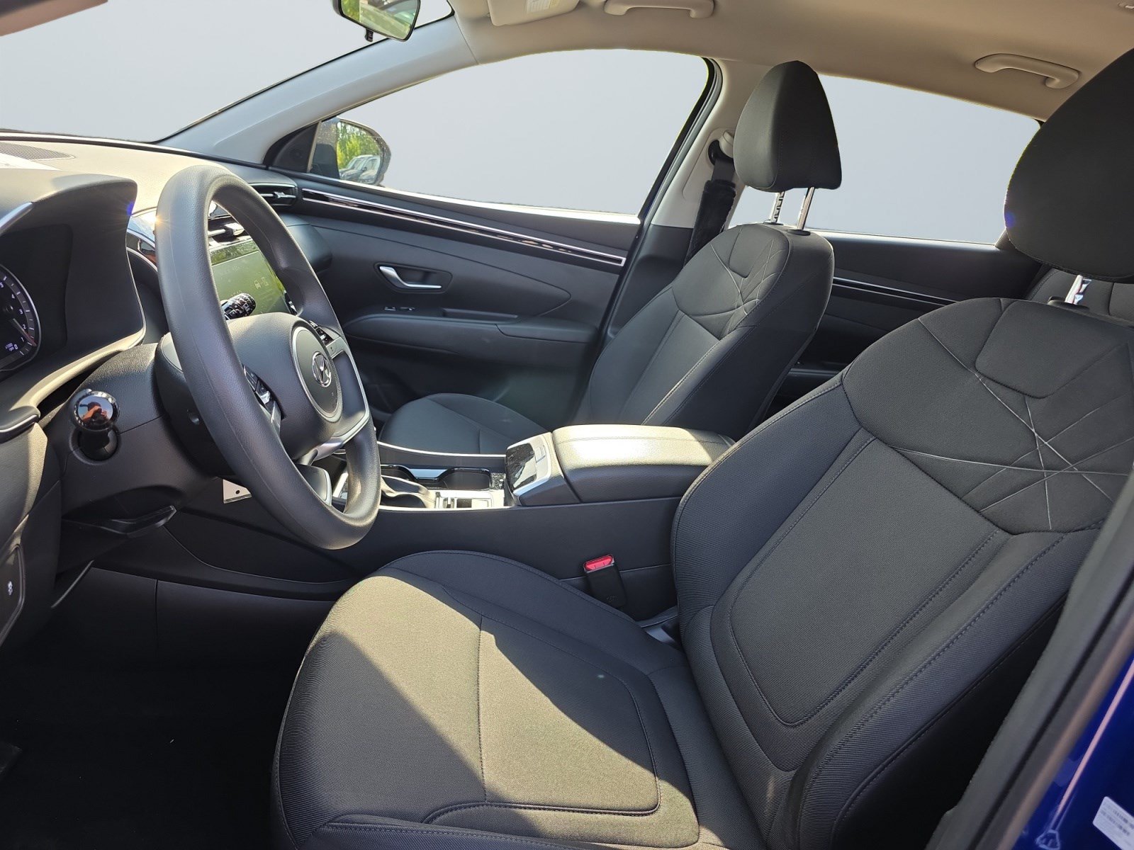 Certified 2024 Hyundai Tucson SE AWD/4WD image 11