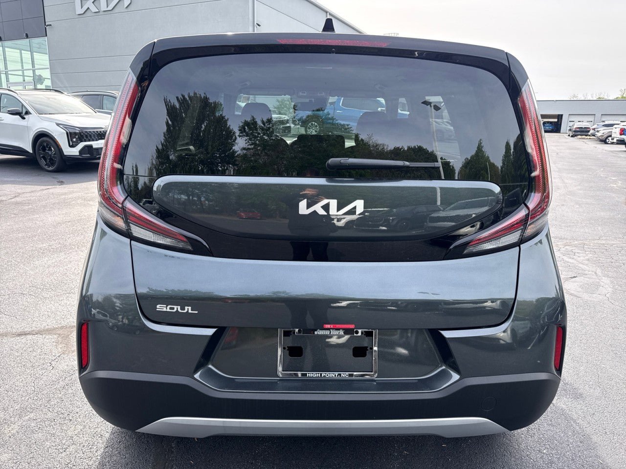 New 2025 Kia Soul LX w/ LX Technology Package image 6