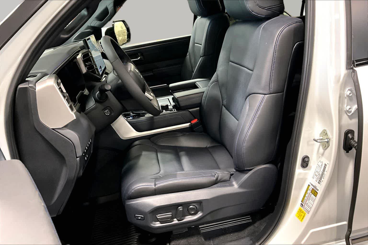 Certified 2026 Toyota Sequoia Platinum AWD/4WD image 9
