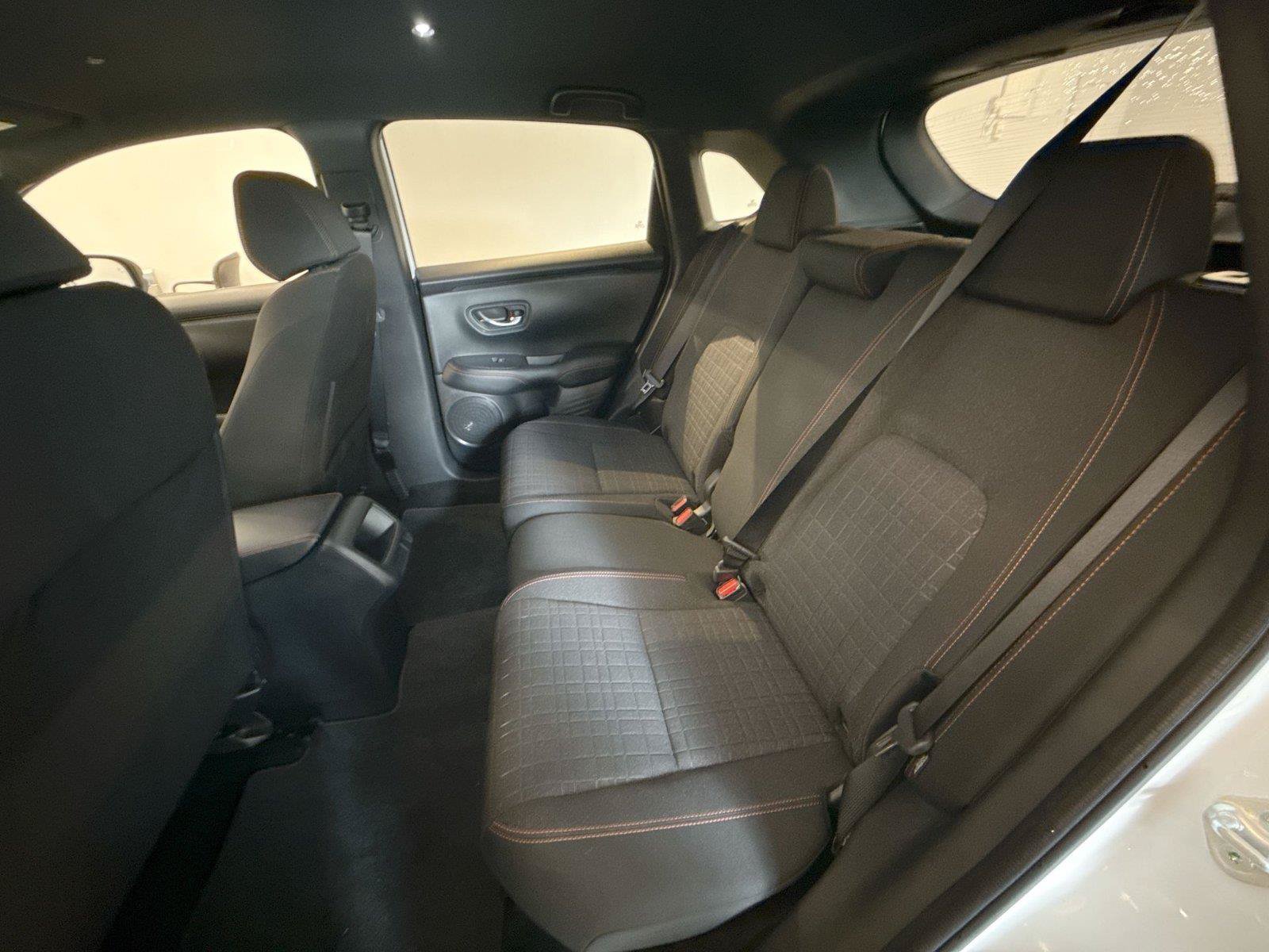 Used 2024 Honda HR-V Sport image 23
