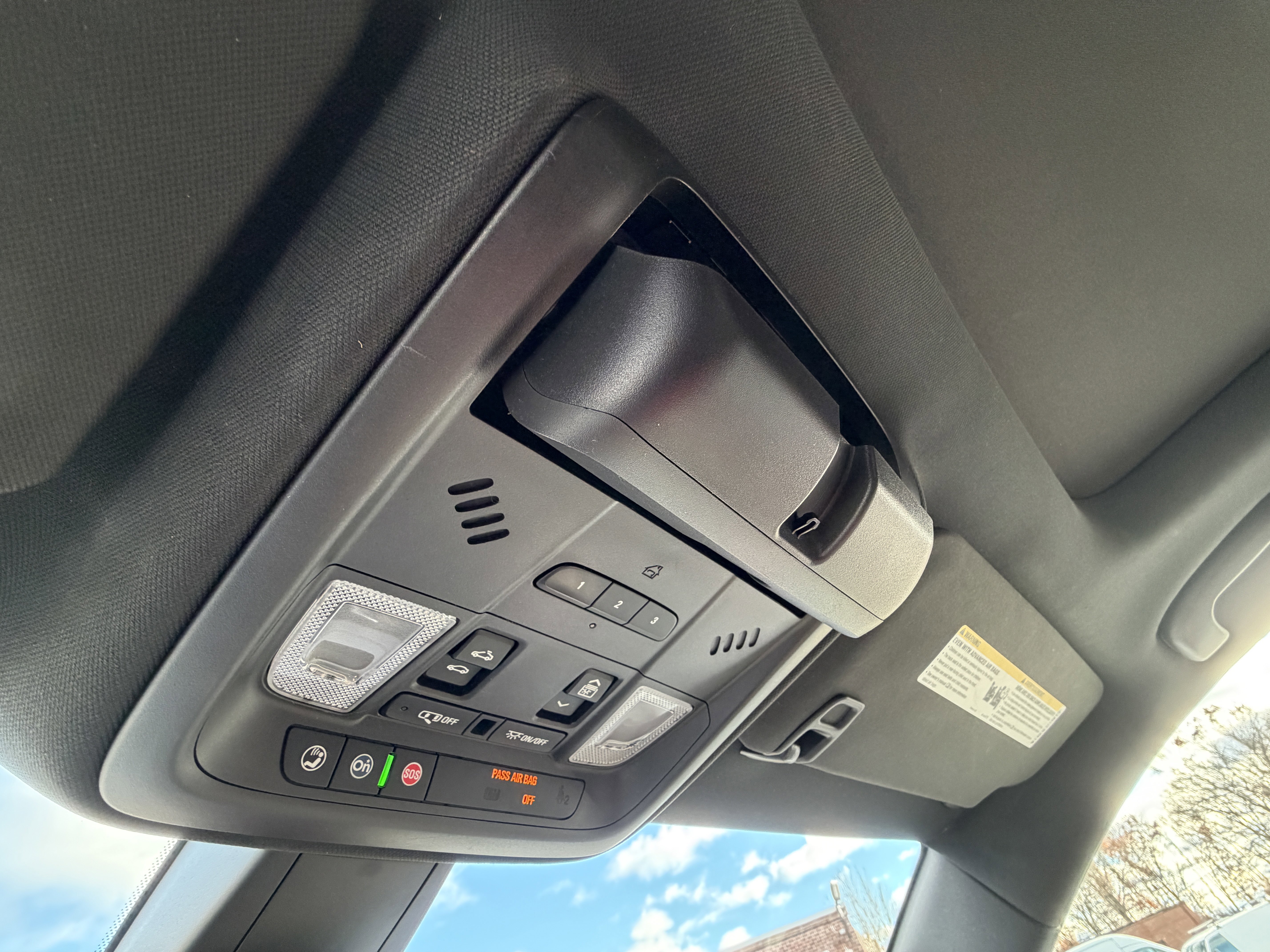 Used 2017 Cadillac XT5 Luxury w/ Driver Awareness Package image 34