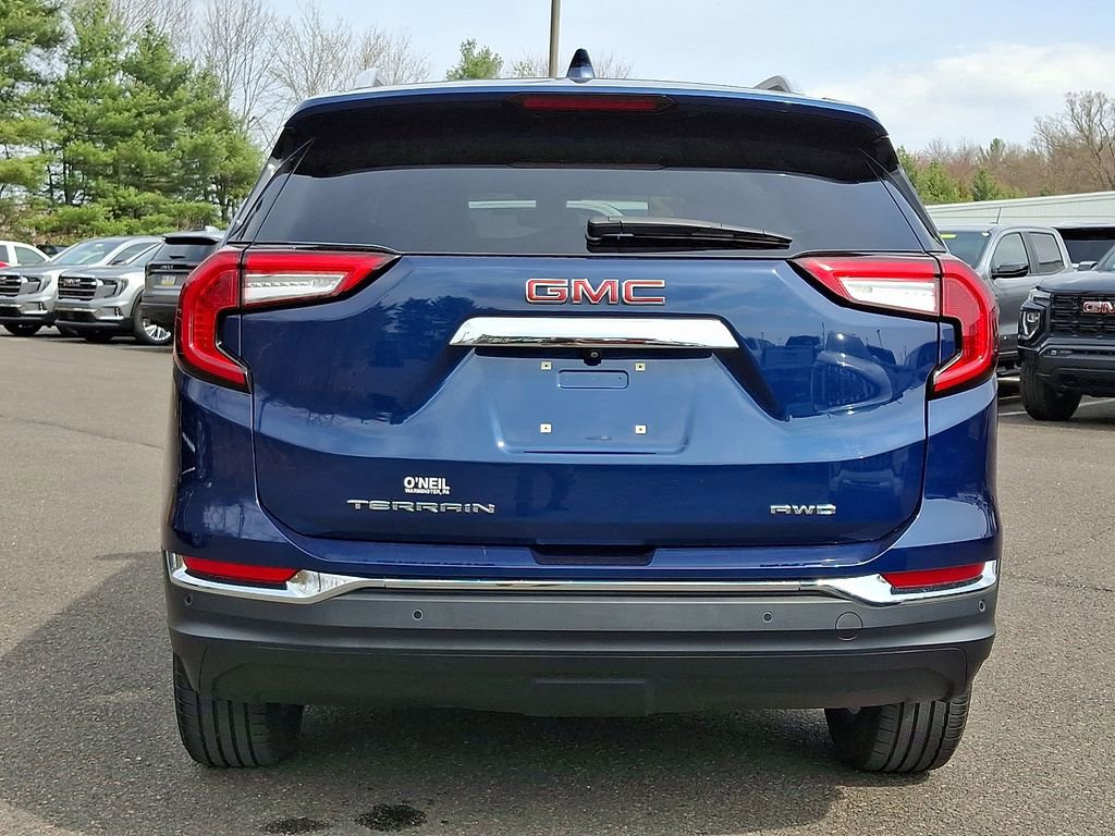 Certified 2022 GMC Terrain SLT w/ Tech Package image 5