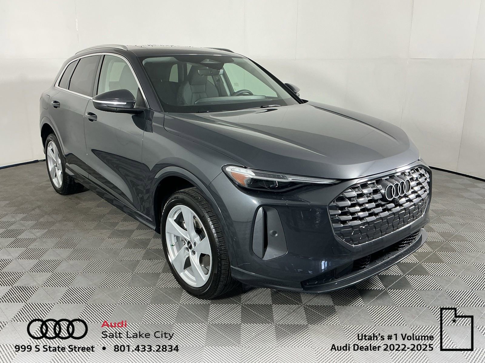 Used 2025 Audi Q5 Premium w/ Premium Plus AWD/4WD image 1