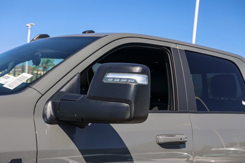 New 2027 RAM 2500 Laramie AWD/4WD image 13