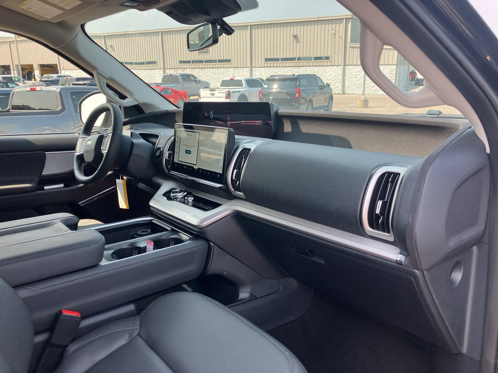 New 2027 Ford Expedition Active AWD/4WD image 27