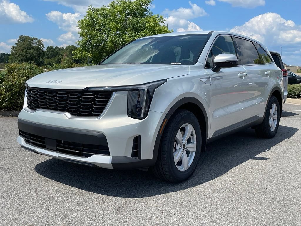 New 2026 Kia Sorento LX FWD image 3