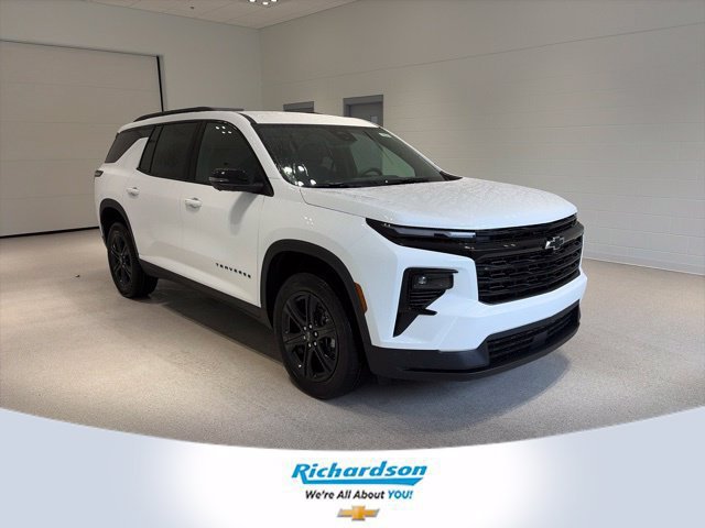 New 2027 Chevrolet Traverse LT
