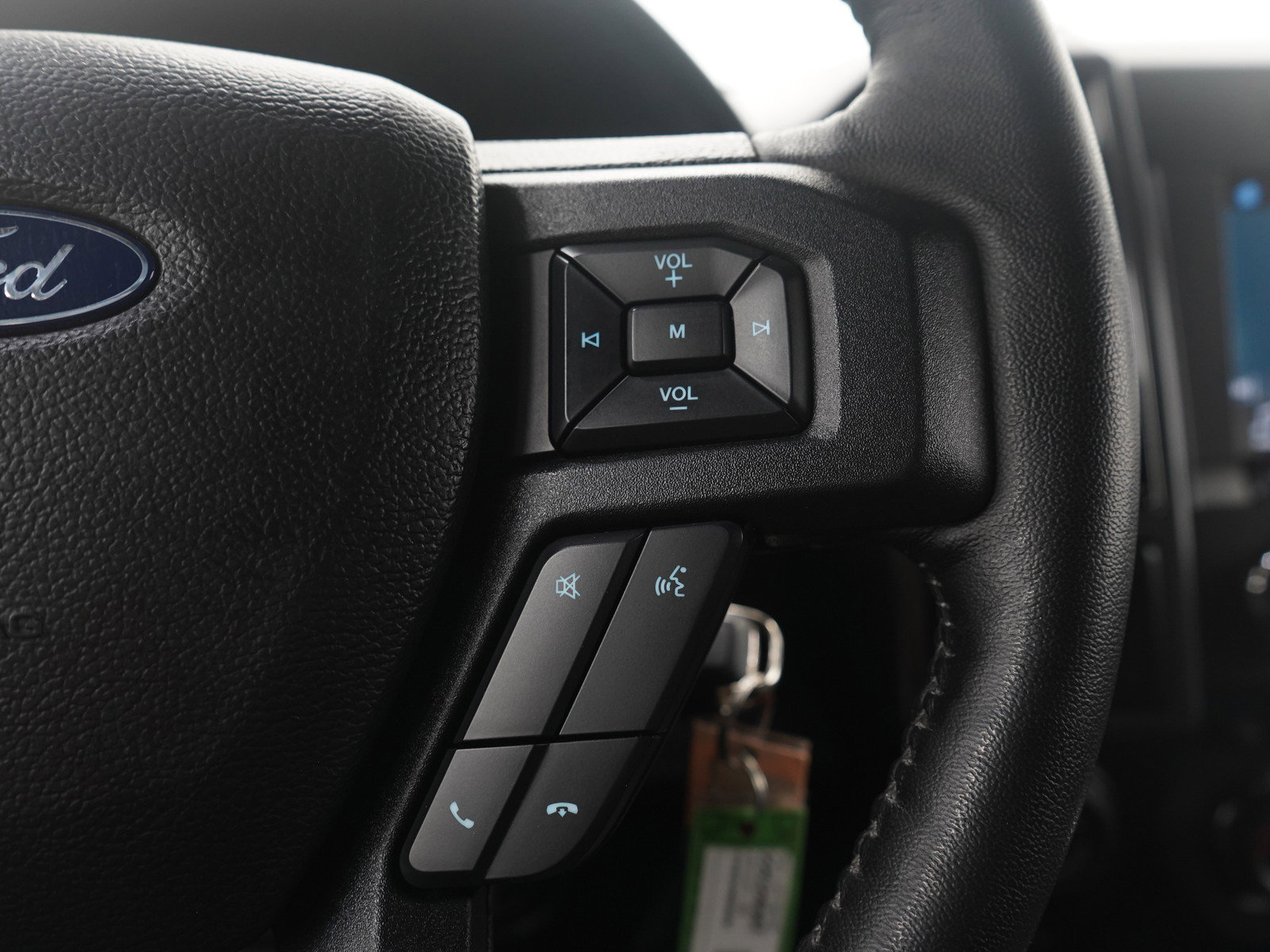 Used 2019 Ford F150 XLT w/ Equipment Group 302A Luxury AWD/4WD image 28