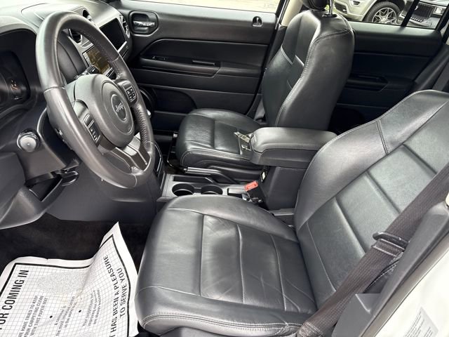 Used 2015 Jeep Patriot High Altitude image 9