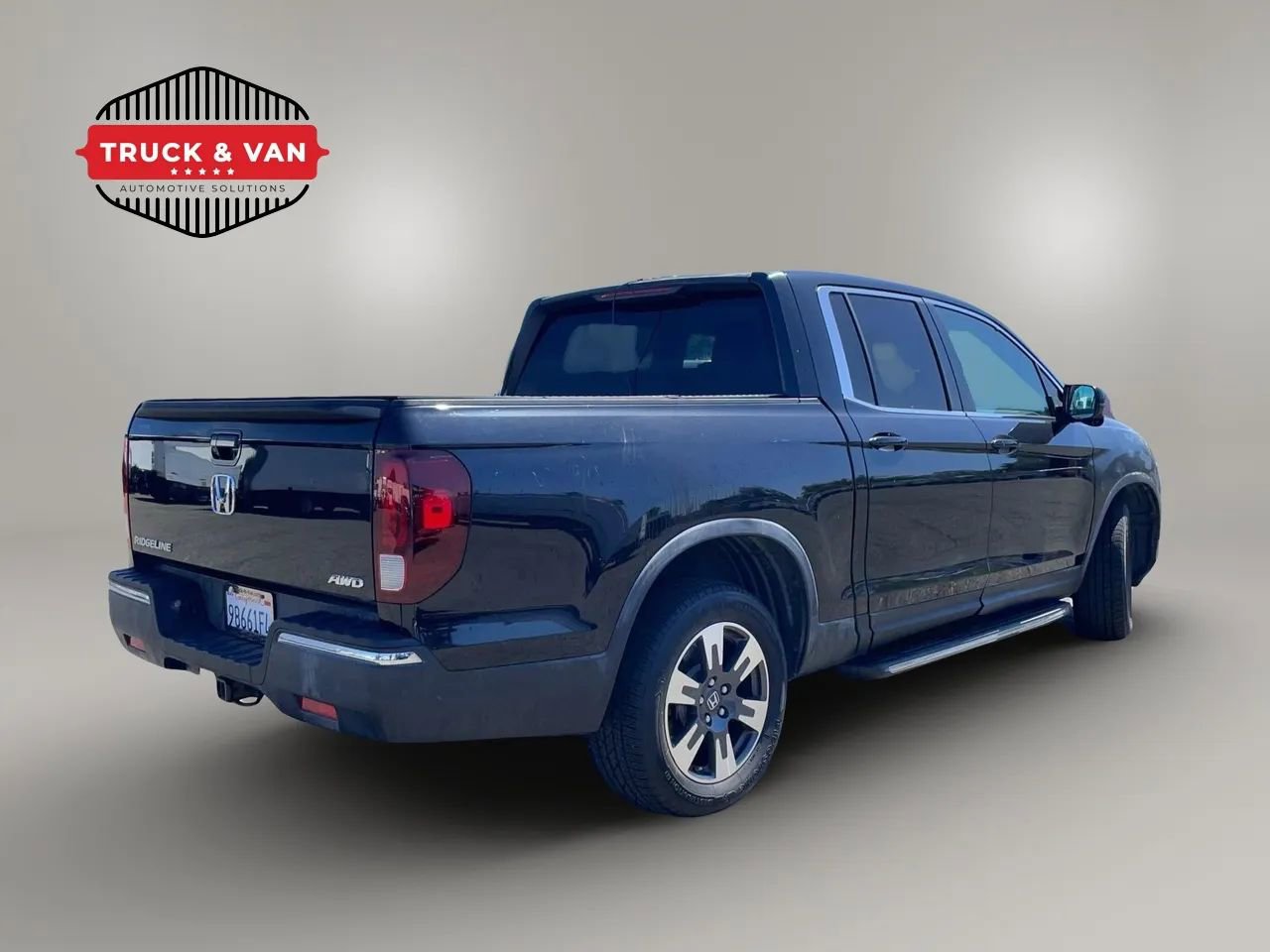 Used 2017 Honda Ridgeline RTL-T image 6