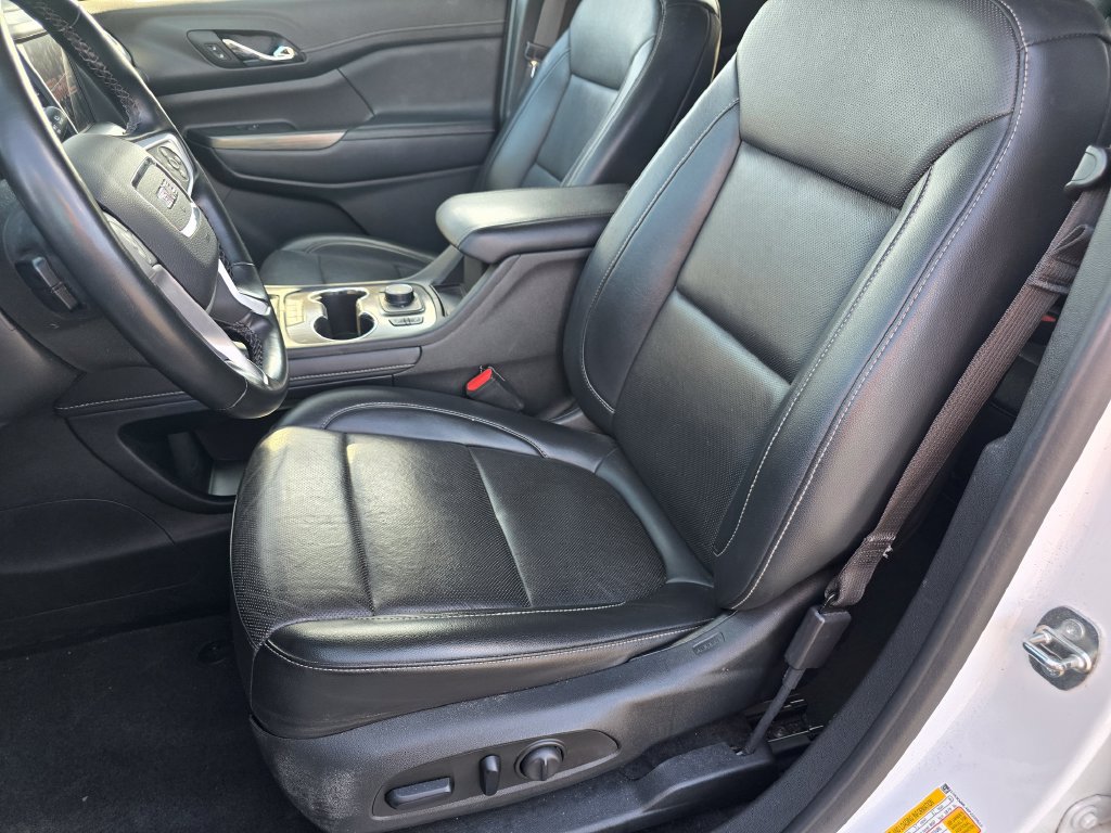 Used 2023 GMC Acadia SLT FWD image 22