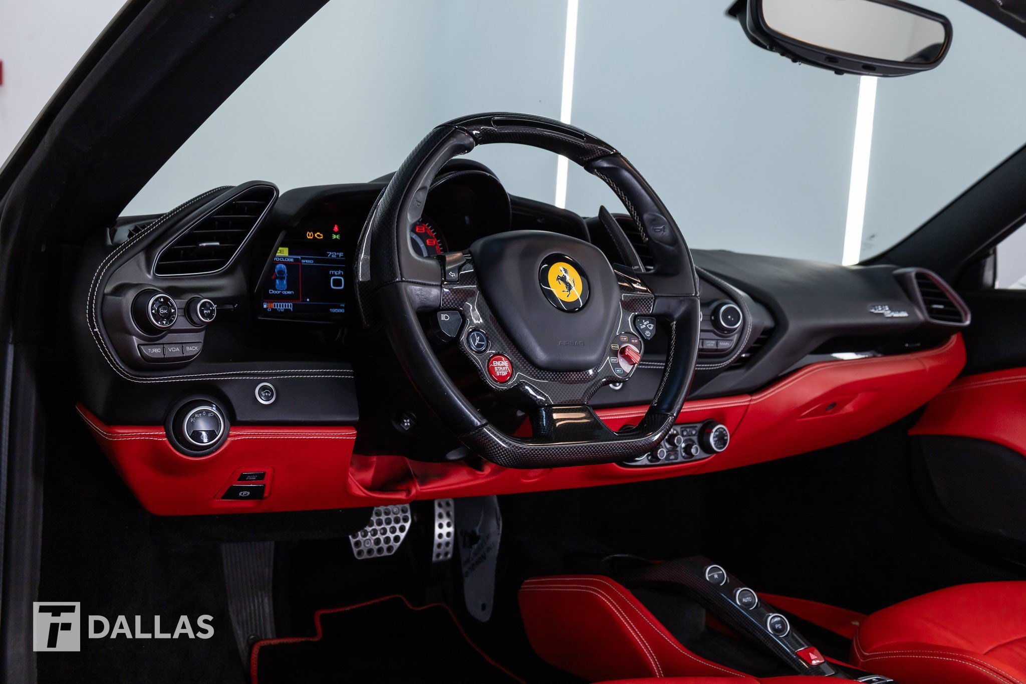 Used 2019 Ferrari 488 Spider RWD image 28
