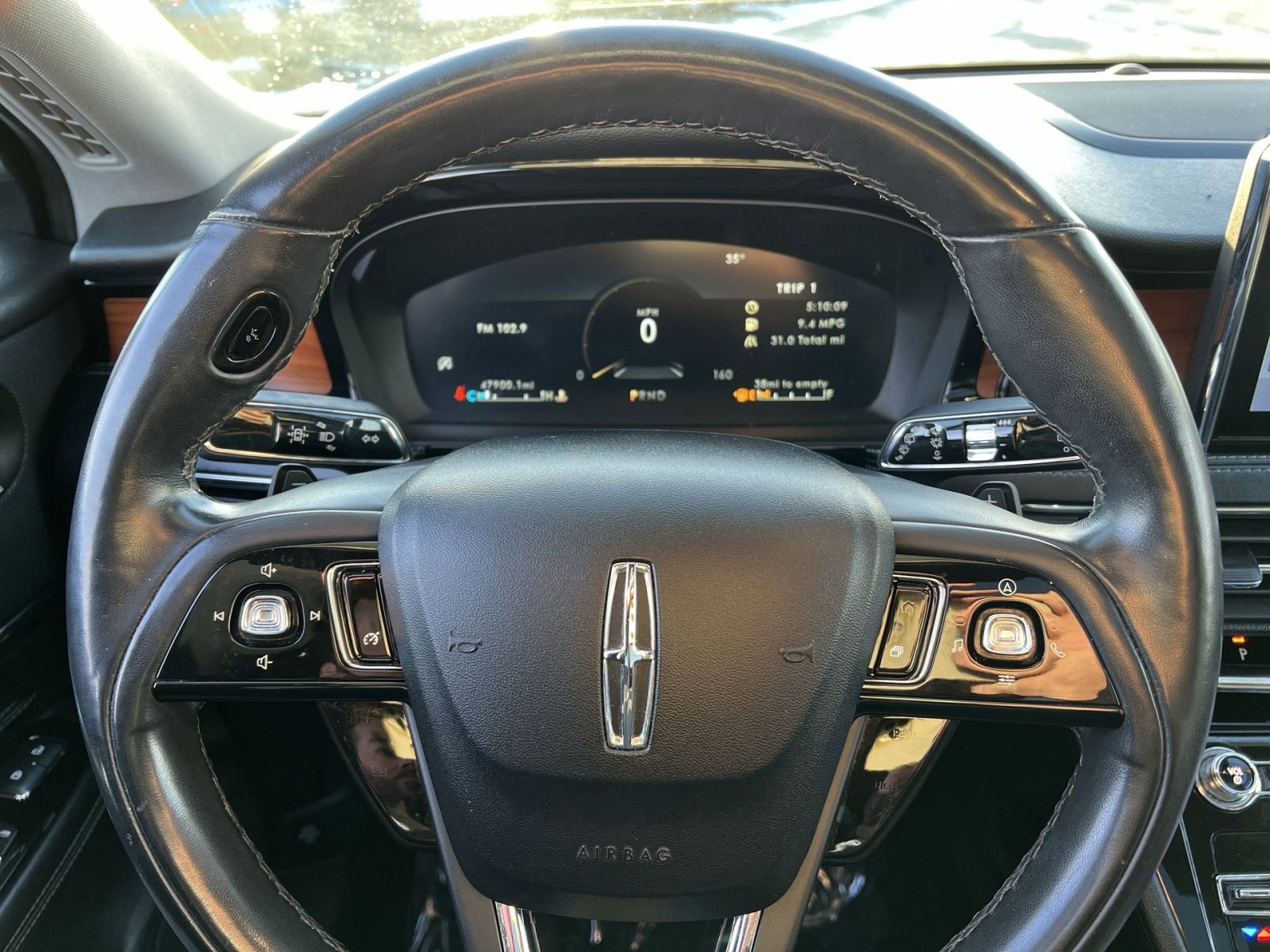 Used 2021 Lincoln Corsair Reserve w/ Elements Package image 15