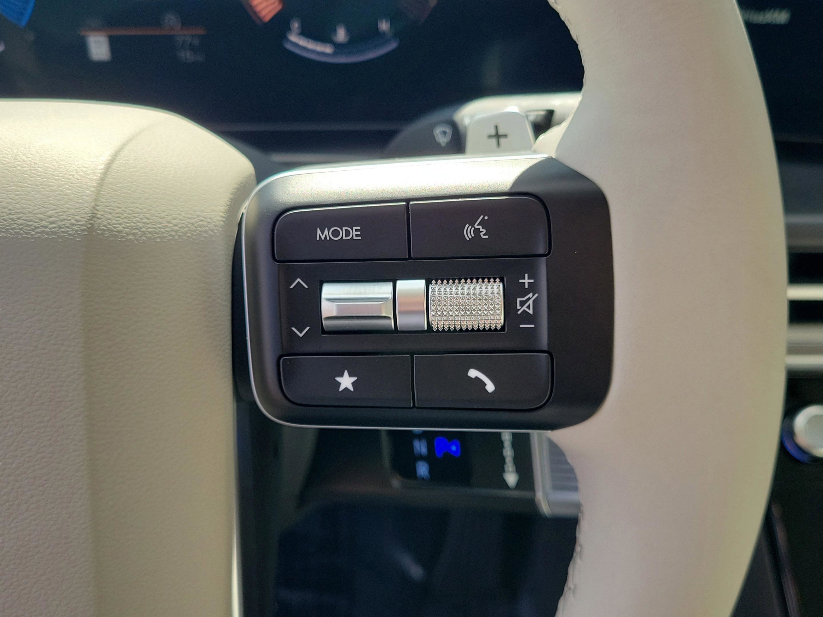 New 2026 Hyundai Santa Fe SE image 22