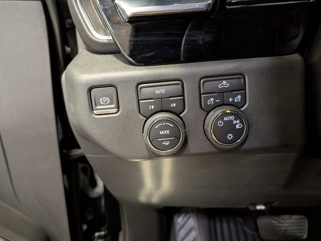 Used 2024 Chevrolet Silverado 1500 LT image 20