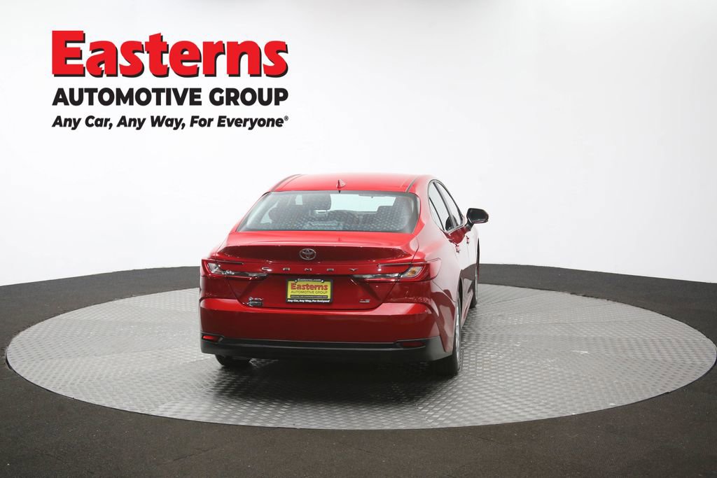 Used 2025 Toyota Camry SE FWD image 36