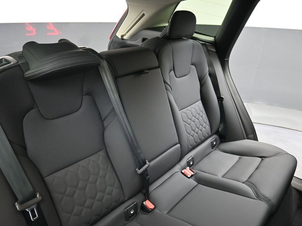 New 2026 Volvo XC60 B5 Plus w/ Protection Package Premier image 16