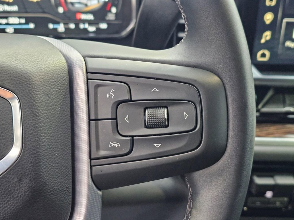 Used 2025 GMC Sierra 1500 Elevation image 26