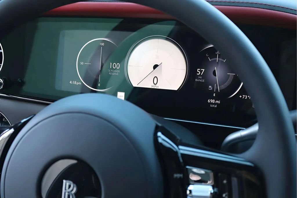 Certified 2026 Rolls-Royce Cullinan w/ Cullinan Package AWD/4WD image 9