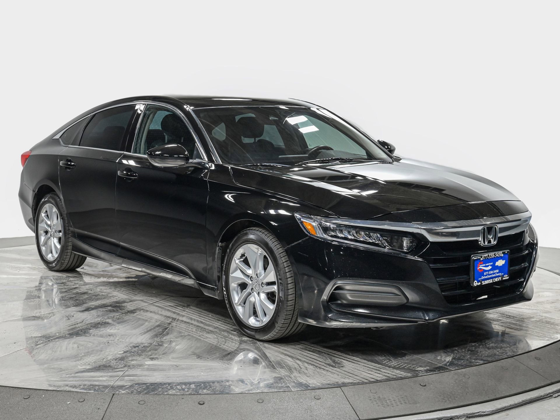 Used 2019 Honda Accord LX image 11