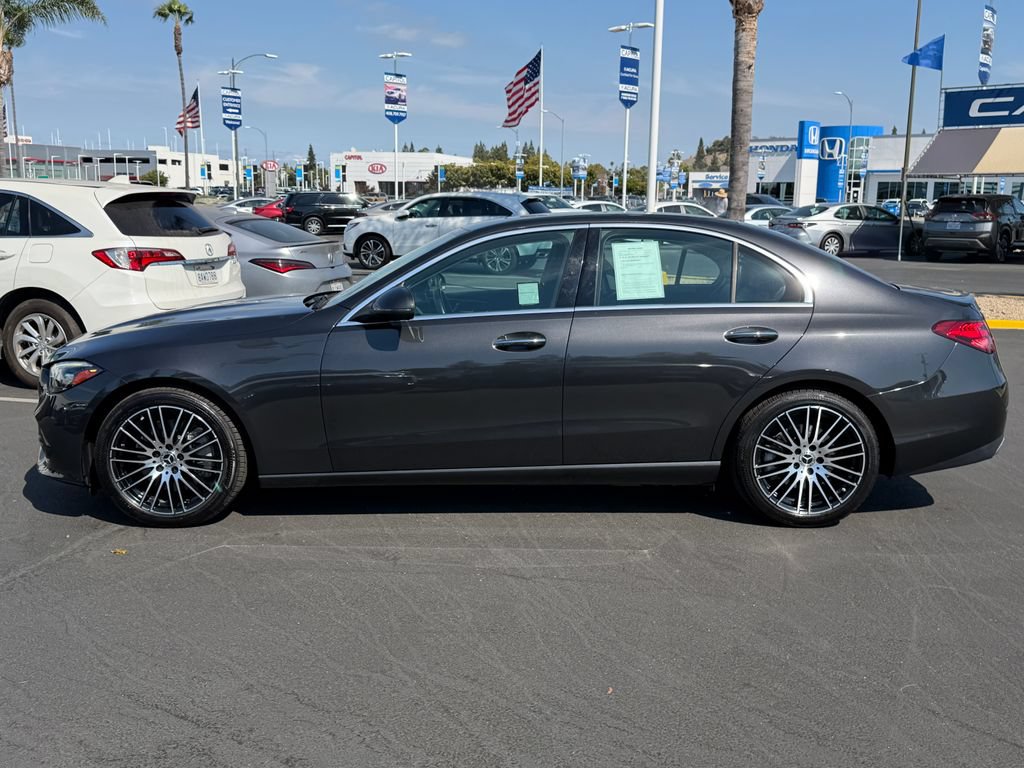 Used 2023 Mercedes-Benz C 300 Sedan image 7
