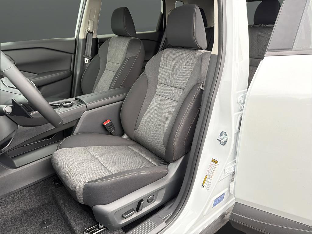 New 2026 Nissan Rogue SV w/ Cold Weather Package image 4