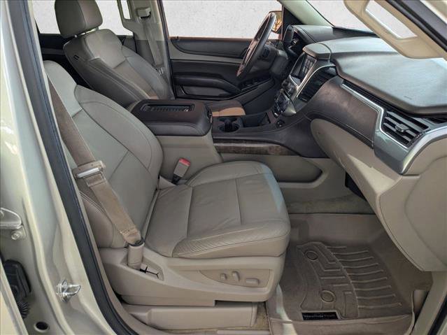 Used 2015 Chevrolet Suburban LT w/ Luxury Package image 23