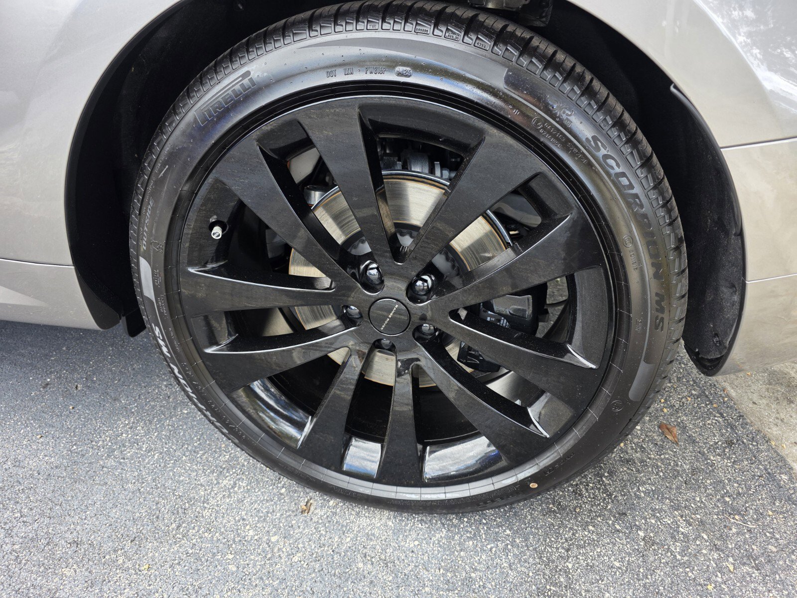 New 2026 Land Rover Range Rover Sport Dynamic SE image 9