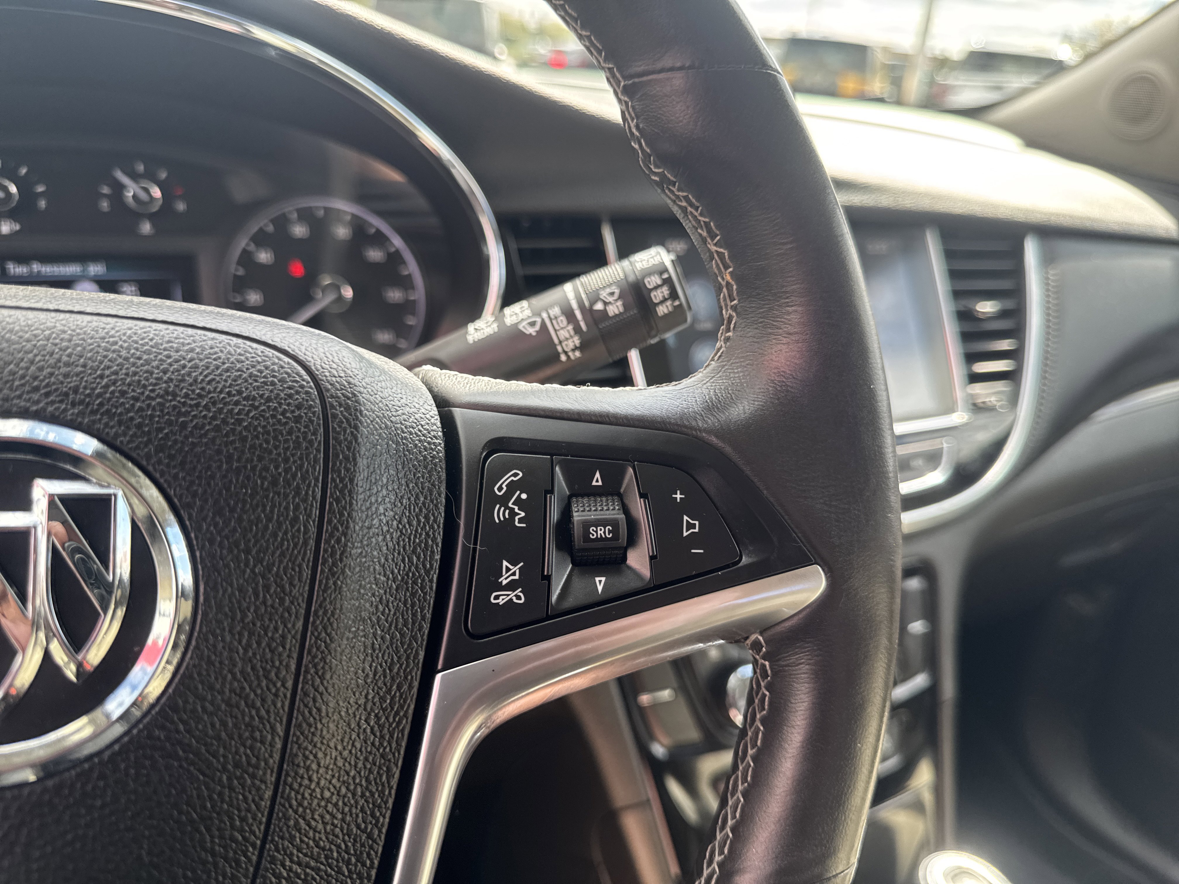 Used 2017 Buick Encore Essence AWD/4WD image 20