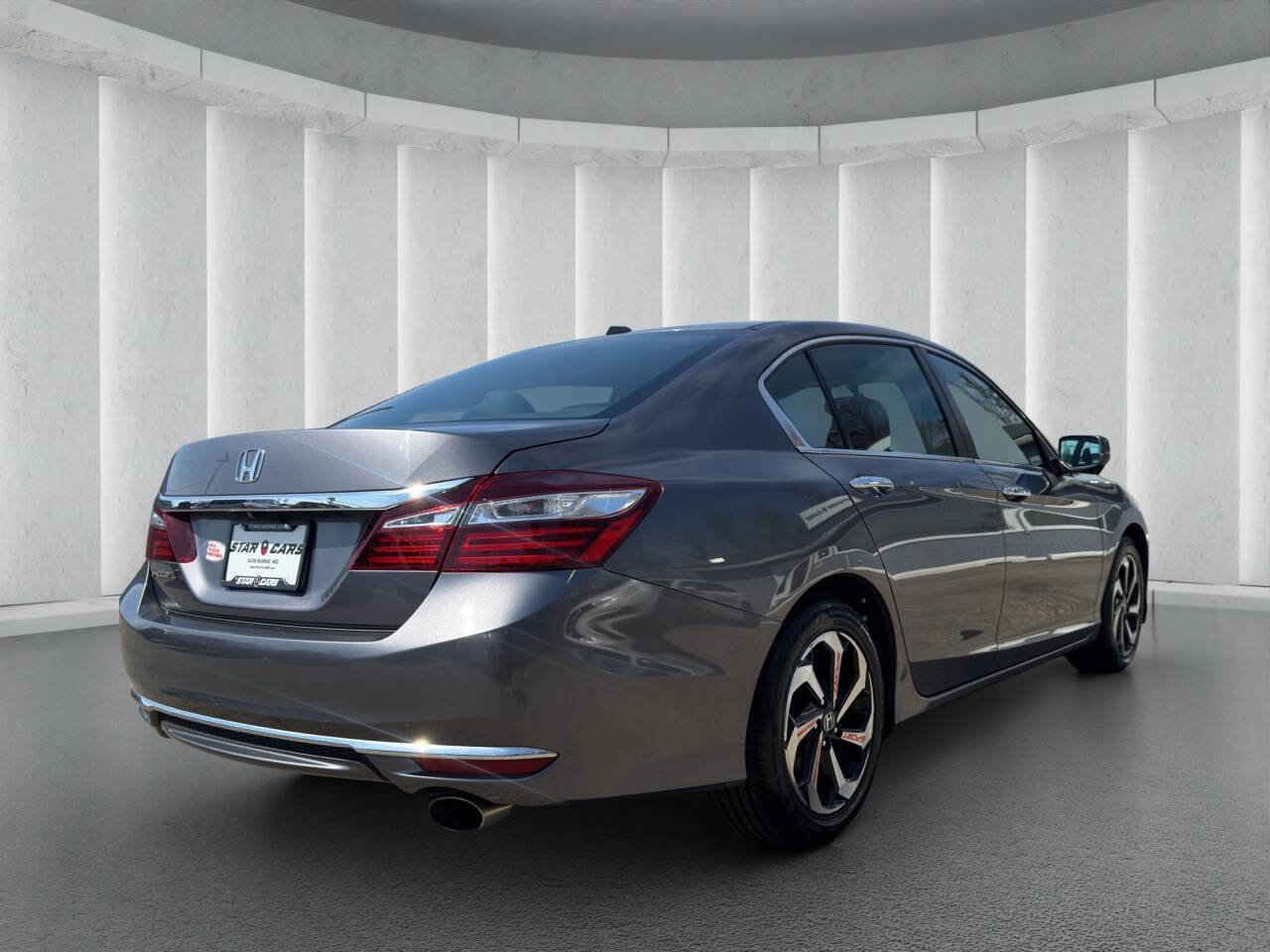 Used 2016 Honda Accord EX-L image 5