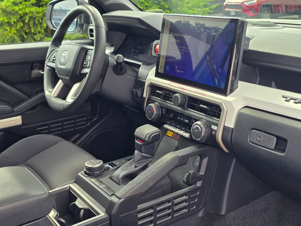 Used 2024 Toyota Tacoma TRD Off-Road image 42