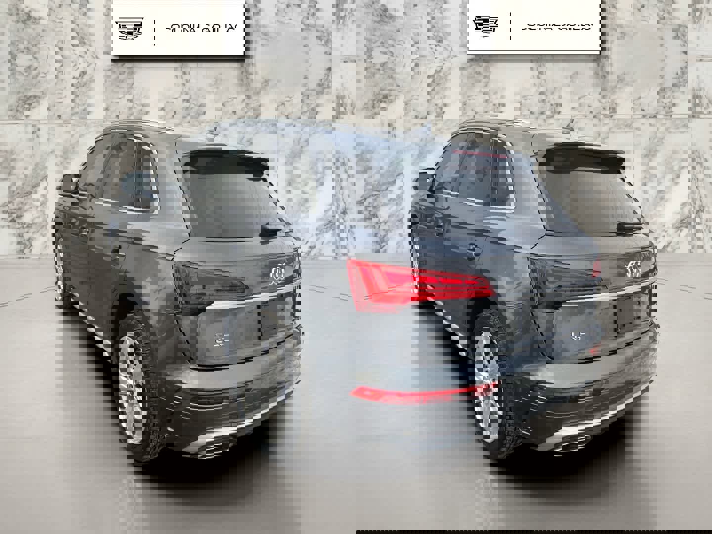 Used 2022 Audi Q5 2.0T Premium Plus image 2