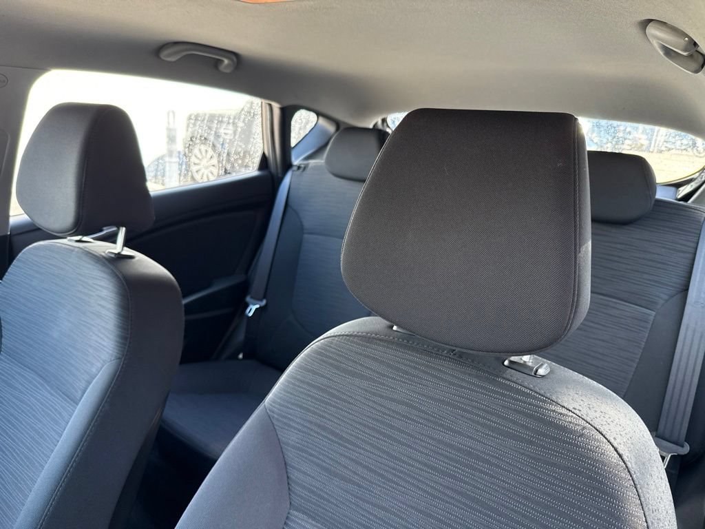 Used 2016 Hyundai Accent SE FWD image 11