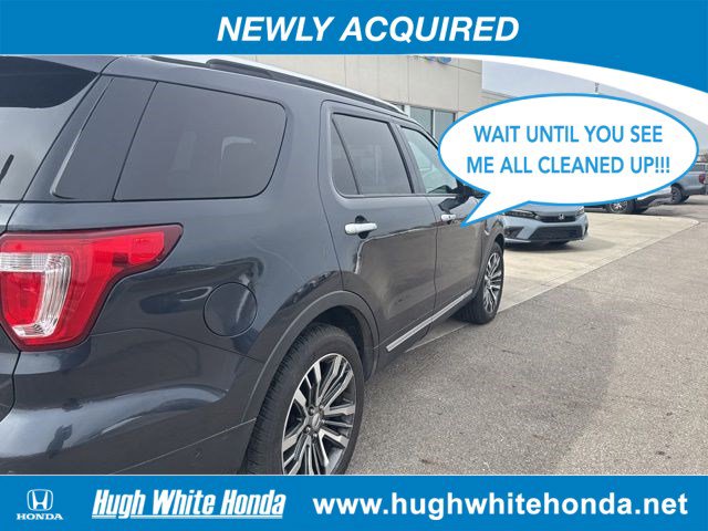 Used 2017 Ford Explorer Platinum image 11