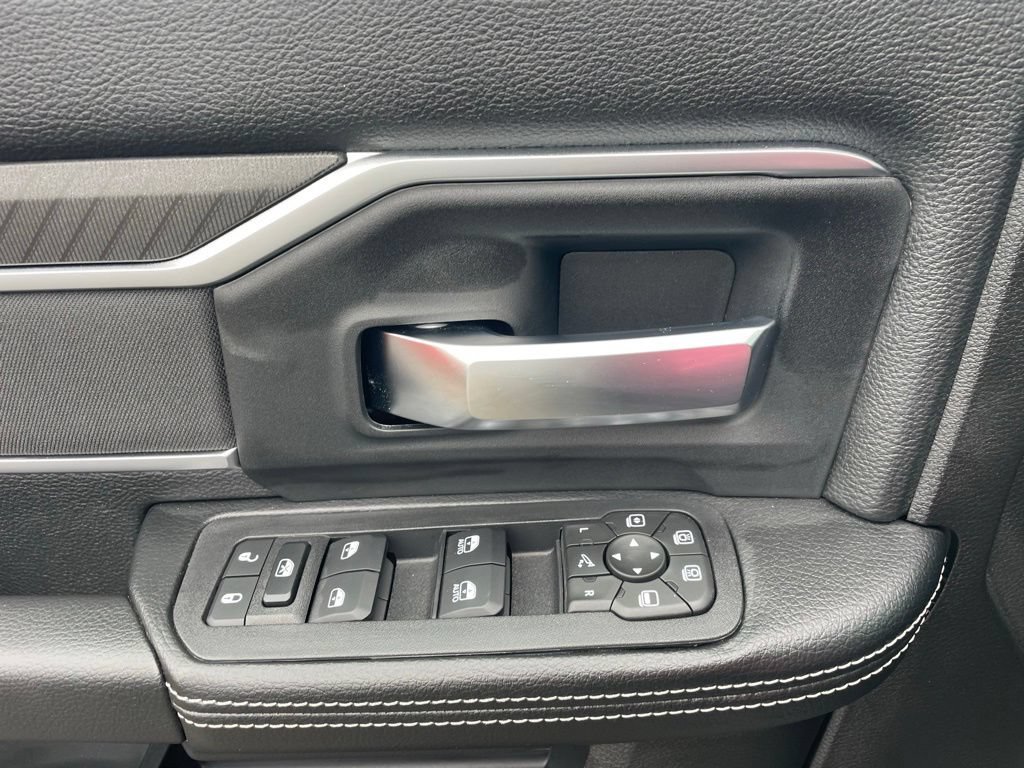 New 2026 RAM 2500 Big Horn AWD/4WD image 28