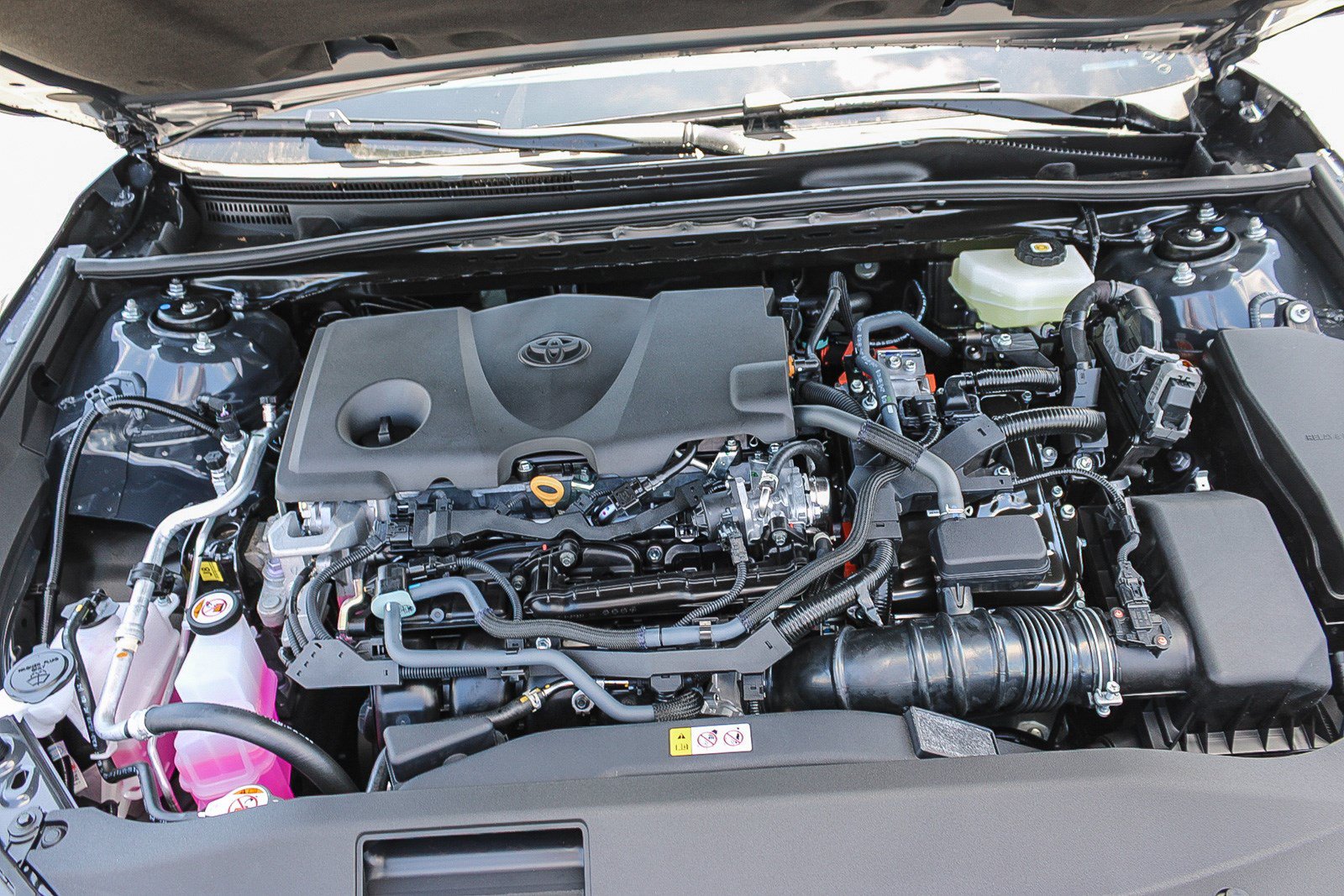 New 2026 Toyota Camry SE w/ Multimedia Upgrade Package FWD image 14
