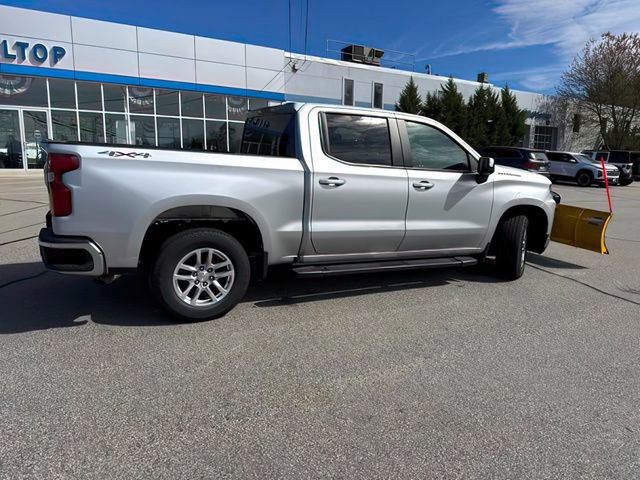 Used 2021 Chevrolet Silverado 1500 LT AWD/4WD image 4