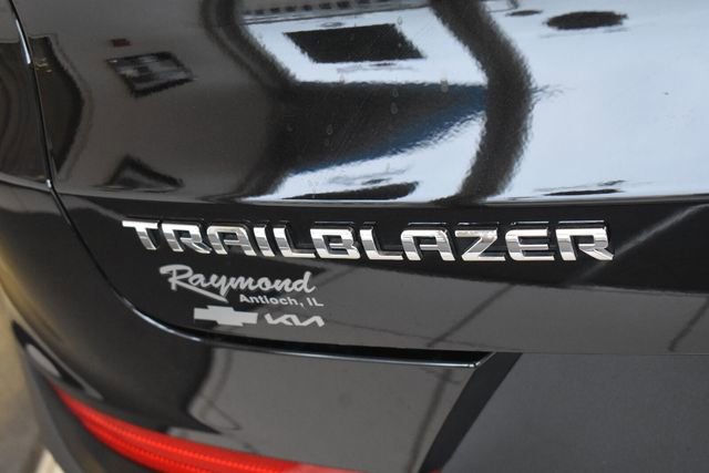 Used 2025 Chevrolet TrailBlazer ACTIV w/ Convenience Package image 18