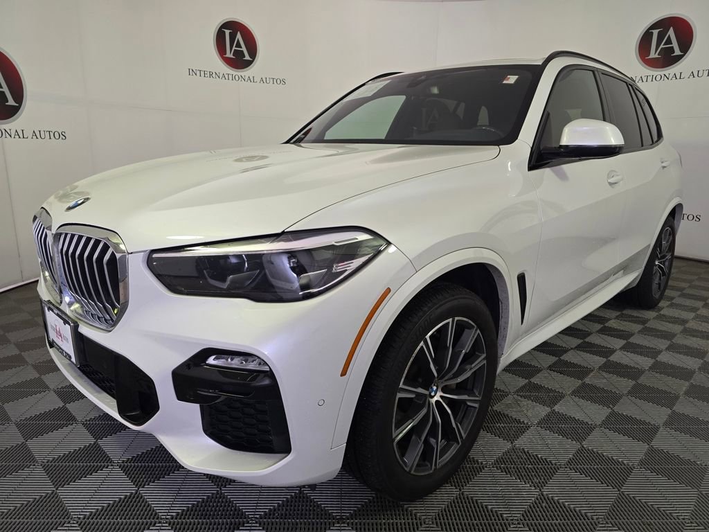 Used 2021 BMW X5 xDrive40i w/ M Sport Package image 5