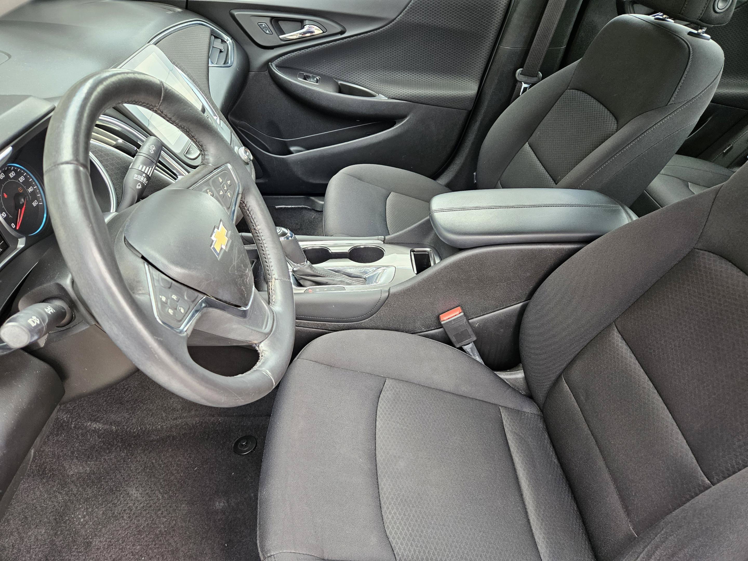 Used 2016 Chevrolet Malibu LT FWD image 11