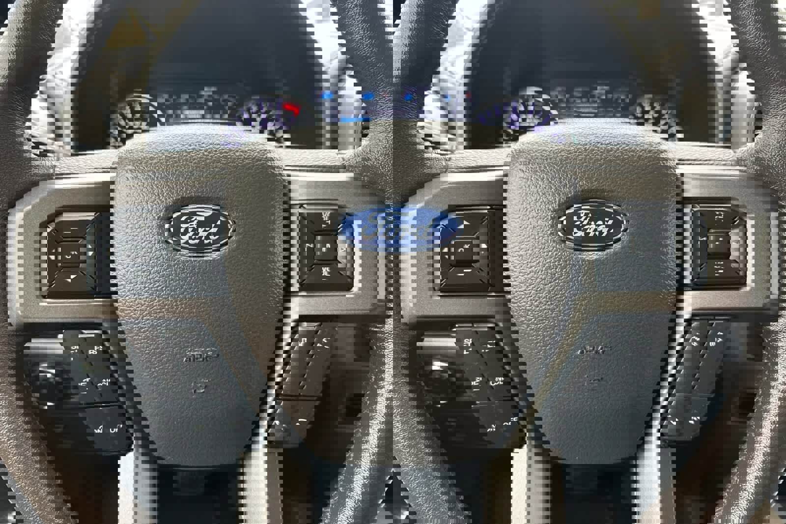 Used 2020 Ford Expedition Max XLT w/ Equipment Group 202A image 27