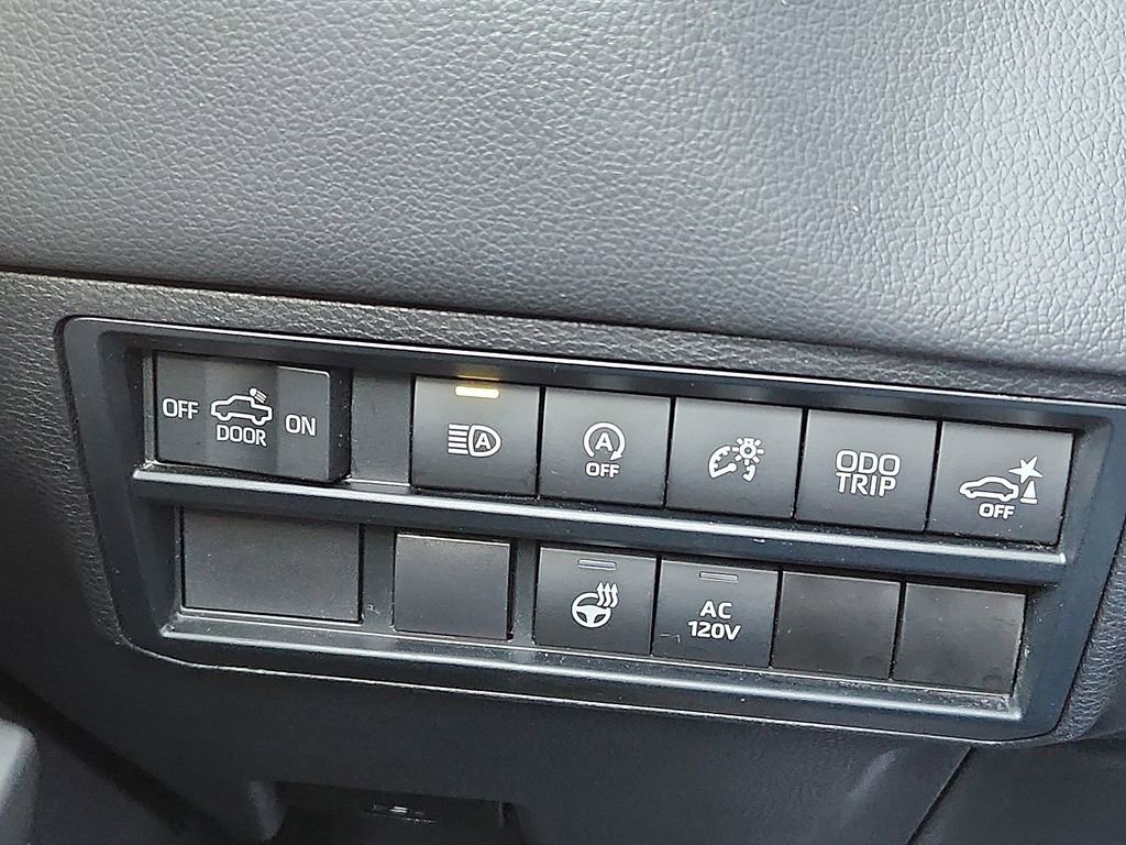 Used 2023 Toyota Tundra Limited image 16