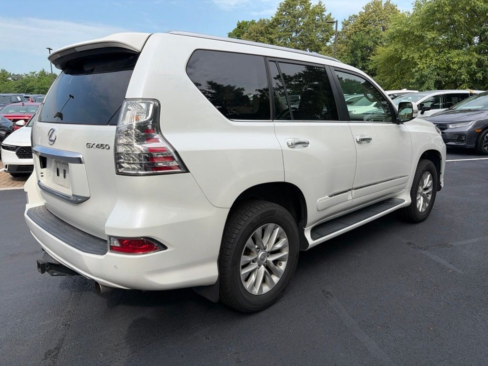 Used 2015 Lexus GX 460 w/ Premium Package AWD/4WD image 5
