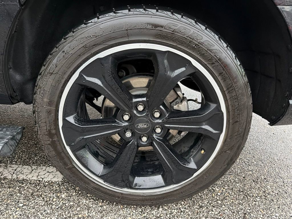 Used 2022 Ford Expedition Max Limited RWD image 16