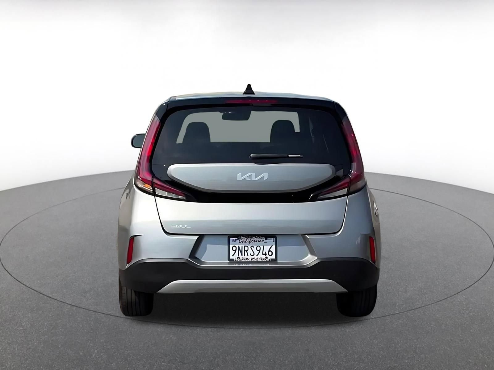 Used 2025 Kia Soul LX w/ LX Technology Package image 12