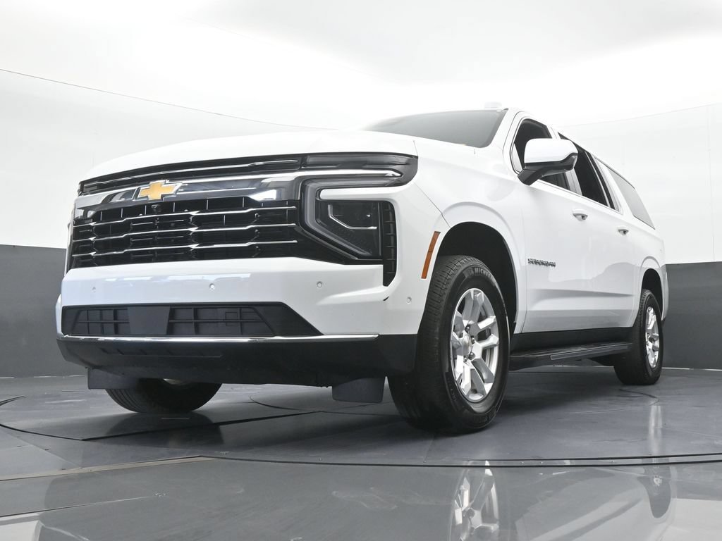 Used 2025 Chevrolet Suburban LT RWD image 62