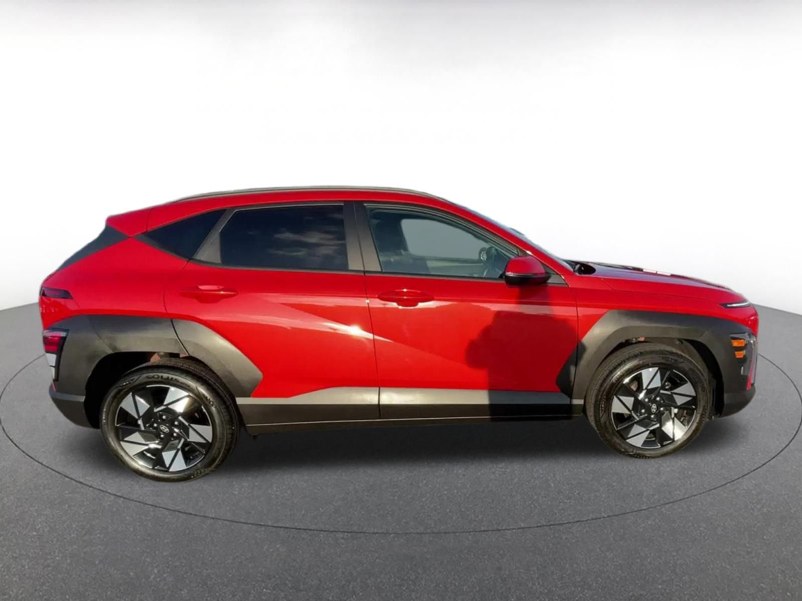 Used 2025 Hyundai Kona SEL image 16